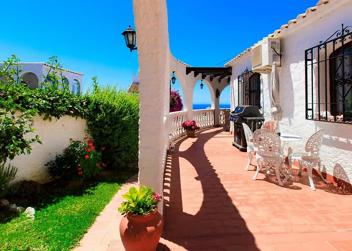 Cecilie By Interhome