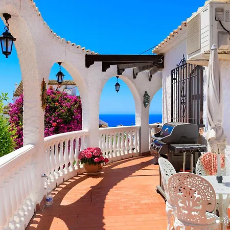 Cecilie By Interhome