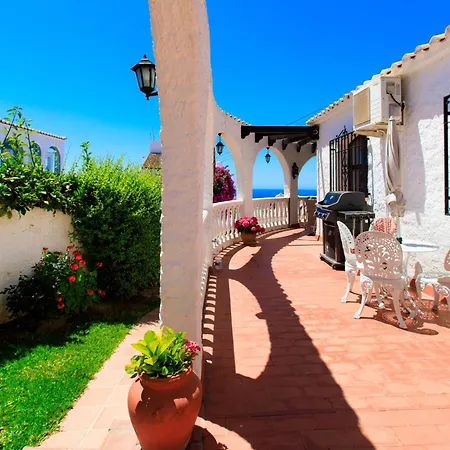 Cecilie By Interhome